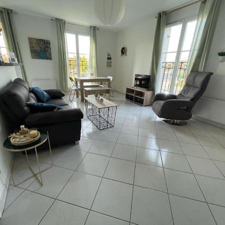 Charmant Appartement Duplex A 5Min De Disney. Magny-le-Hongre Exterior photo